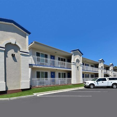Motel 6-Vista, Ca Dış mekan fotoğraf